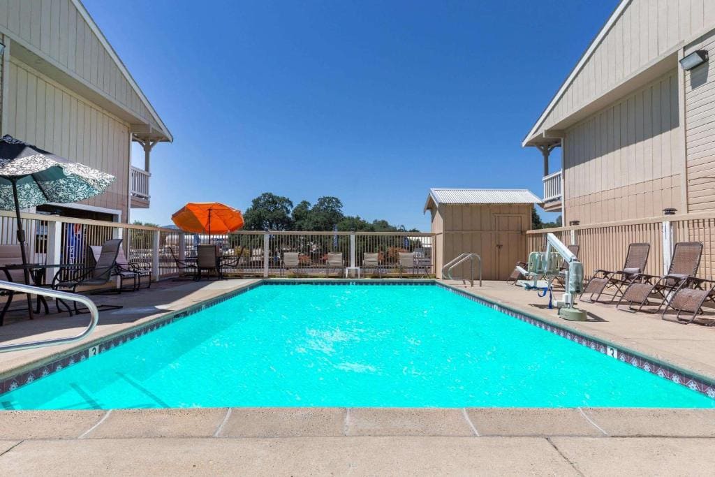Travelodge by Wyndham Angels Camp CA - View 3