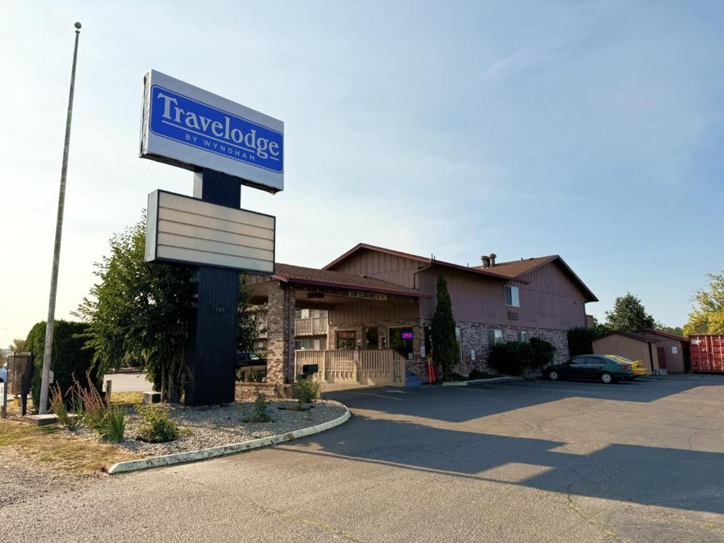 Travelodge by Wyndham Chehalis - View 4