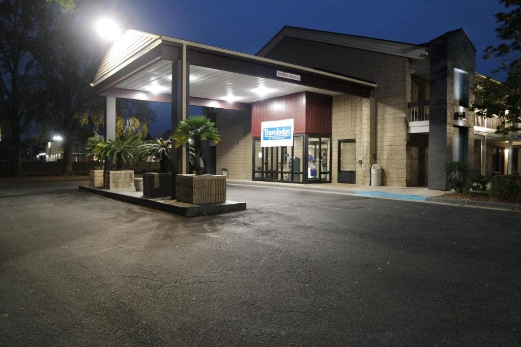 Travelodge by Wyndham North Charleston - Main view