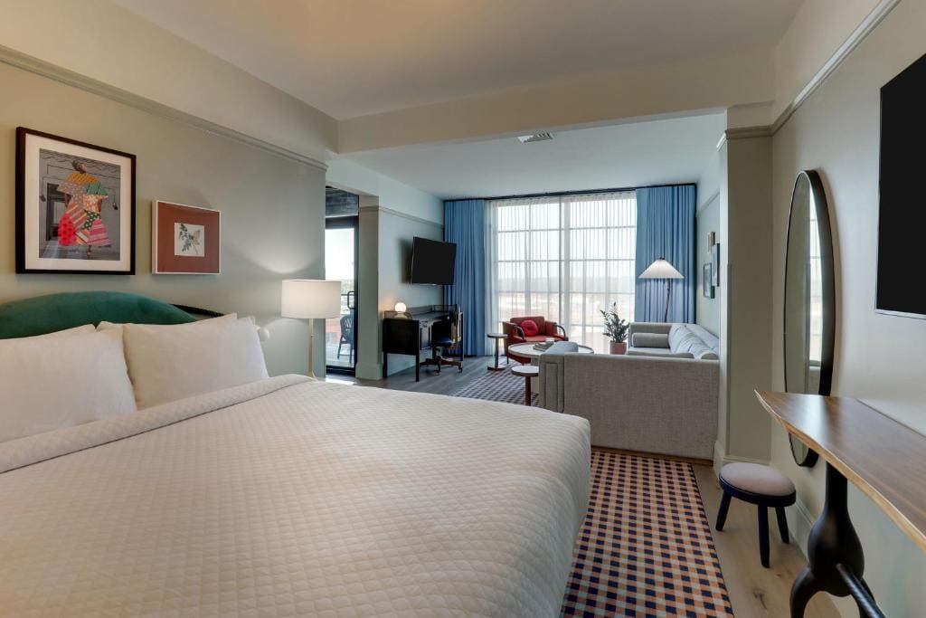 Trilogy Hotel Montgomery, Autograph Collection - View 7