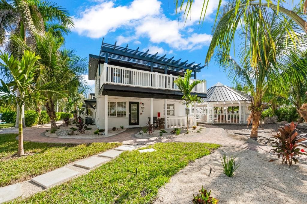 Tropic Isle At Anna Maria Island Inn - Main view