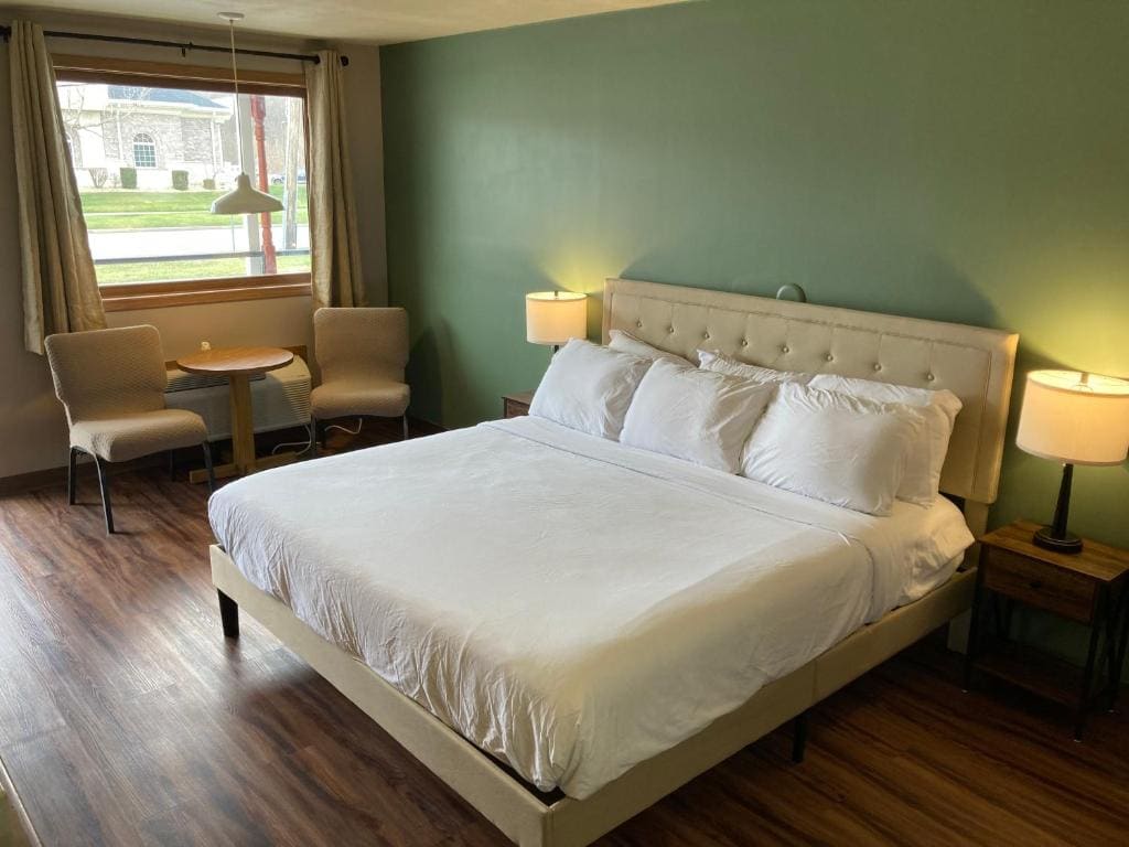 Valley Inn and Suites - View 6