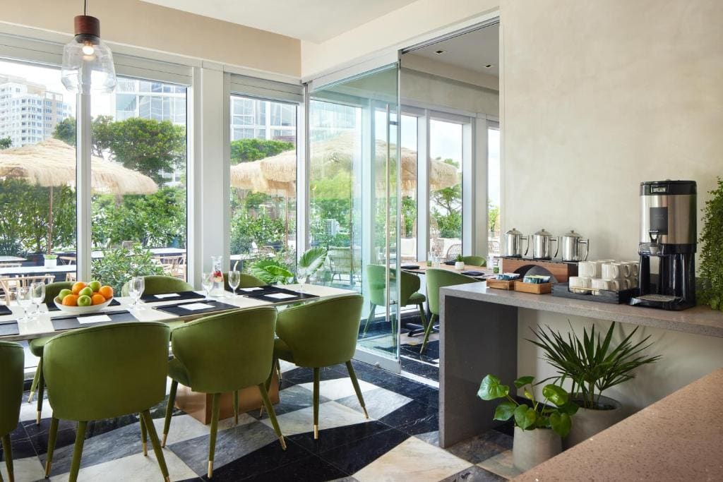 W Miami - View 4