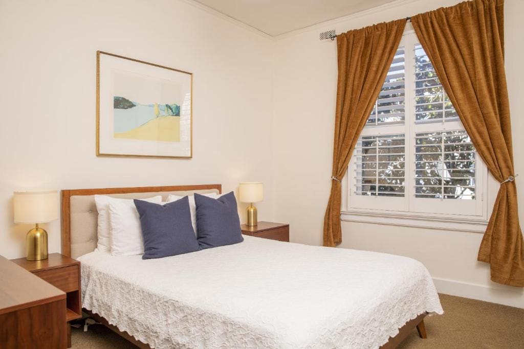 Washington Square Inn - View 6