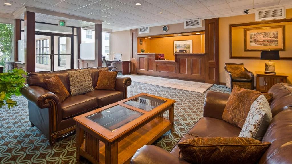 Best Western Plus Waterville Grand Hotel - View 5