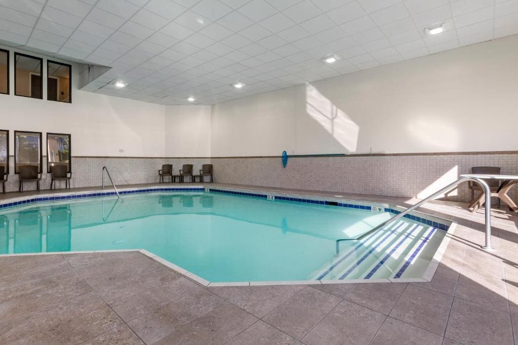 Comfort Inn & Suites Coeur d'Alene - View 6