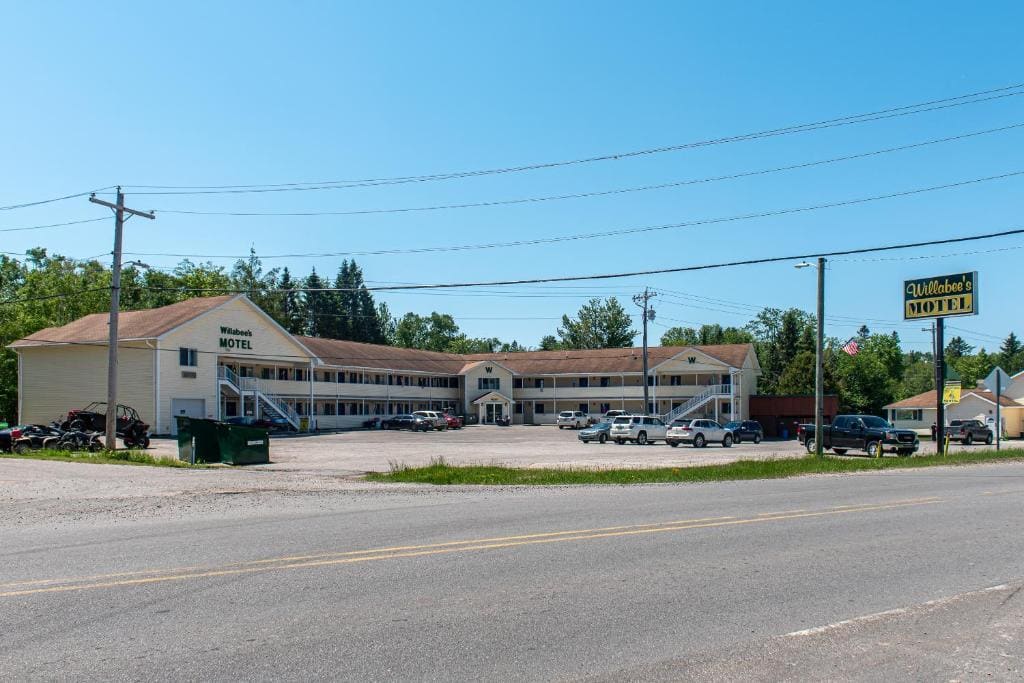 Willabee's Motel - Main view