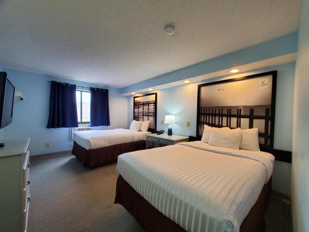 Coastal Inn & Suites - View 6