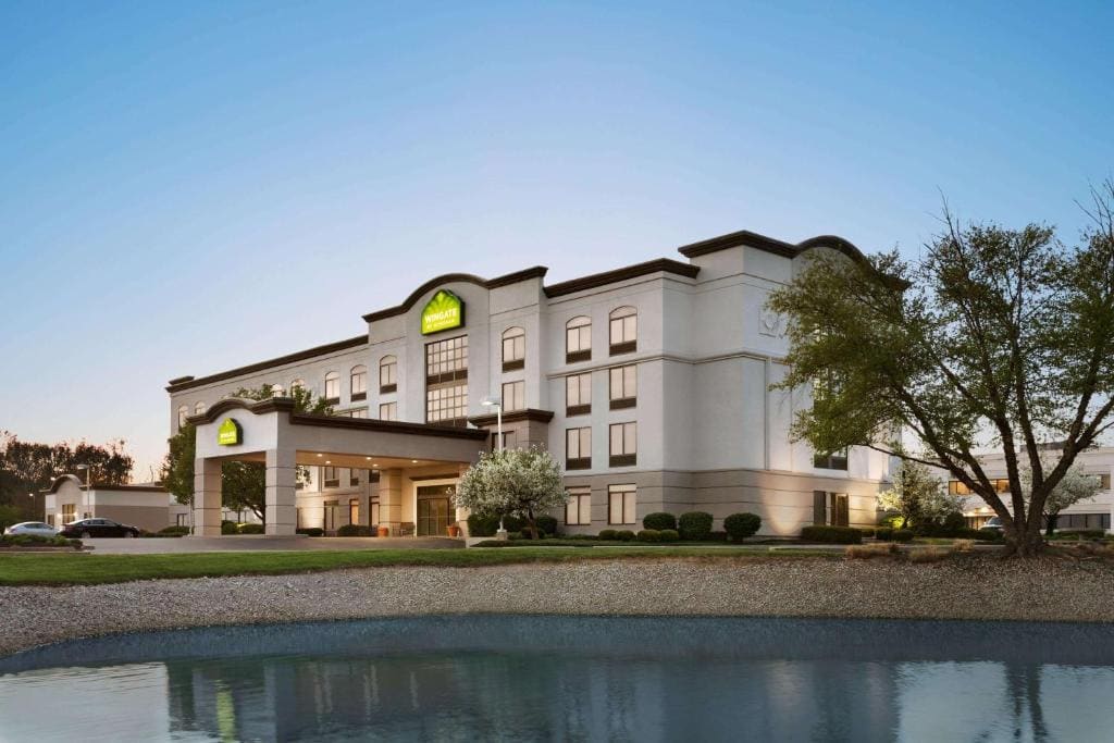 Wingate by Wyndham Cincinnati Blue Ash - Main view