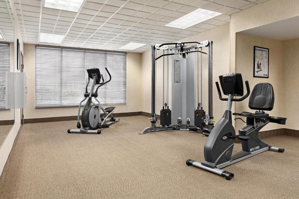 Wingate By Wyndham Southport - View 3