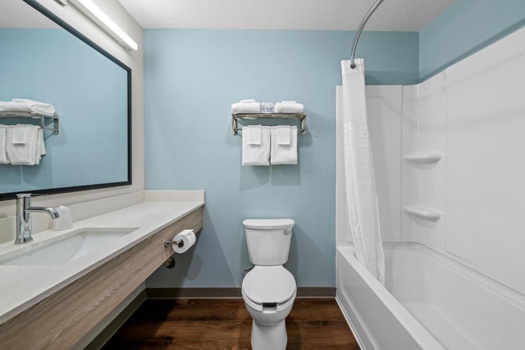 WoodSpring Suites Charlotte Northlake - View 7