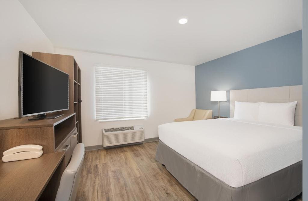 WoodSpring Suites Savannah Pooler - View 5