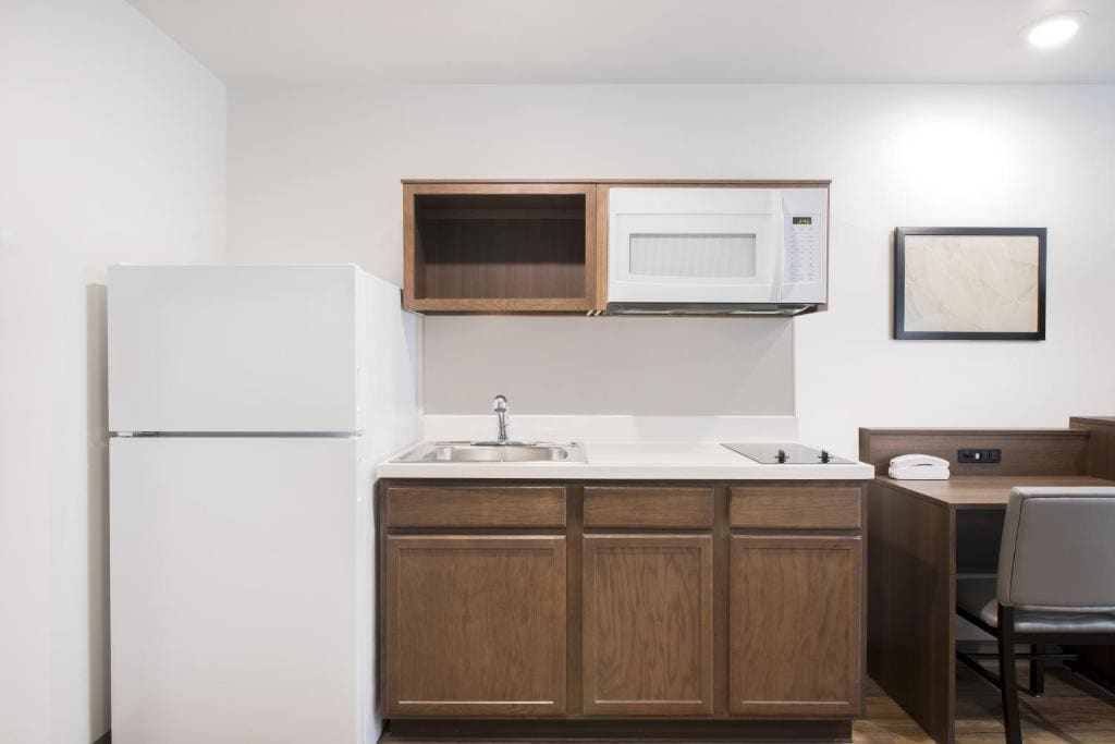 WoodSpring Suites Savannah Pooler - View 3