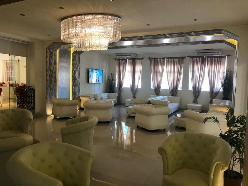 Hotel Select - View 5