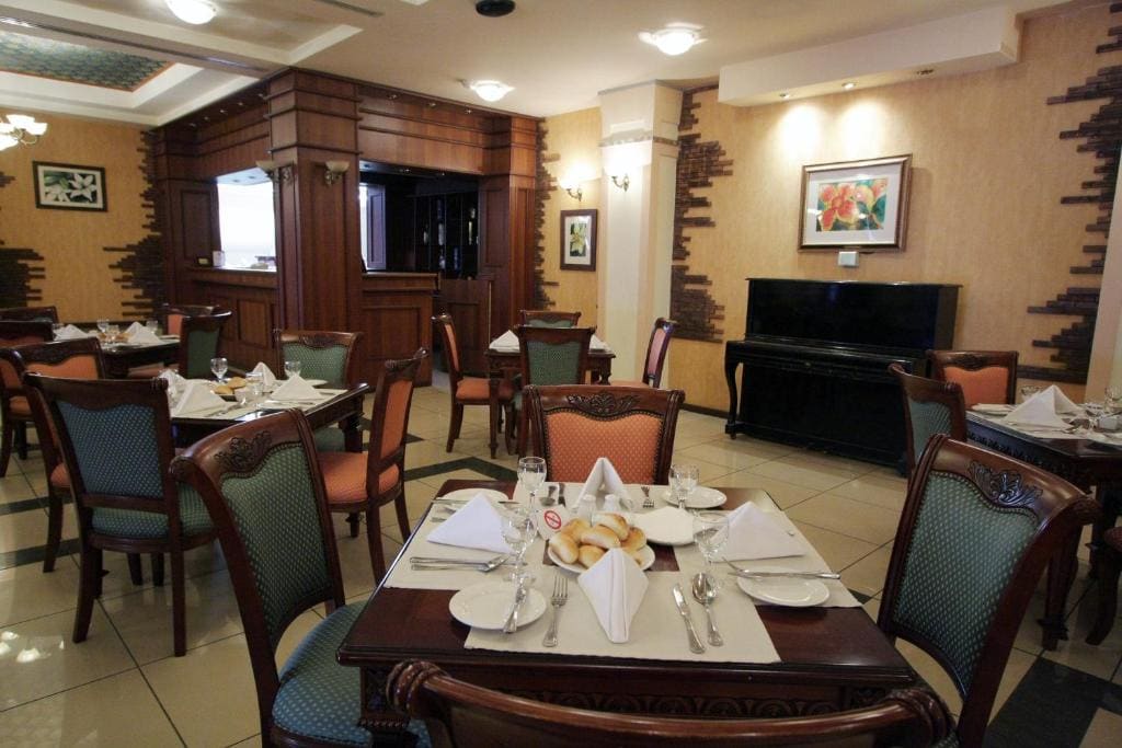 Le Grande Plaza Hotel - View 4