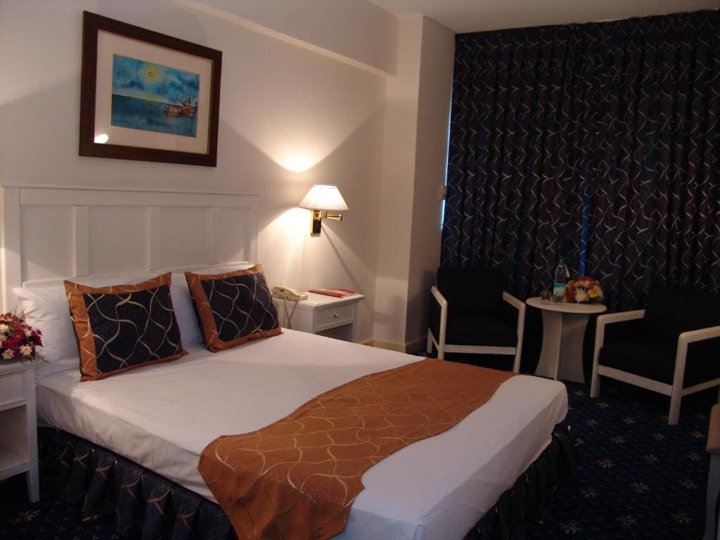 Le Grande Plaza Hotel - View 2