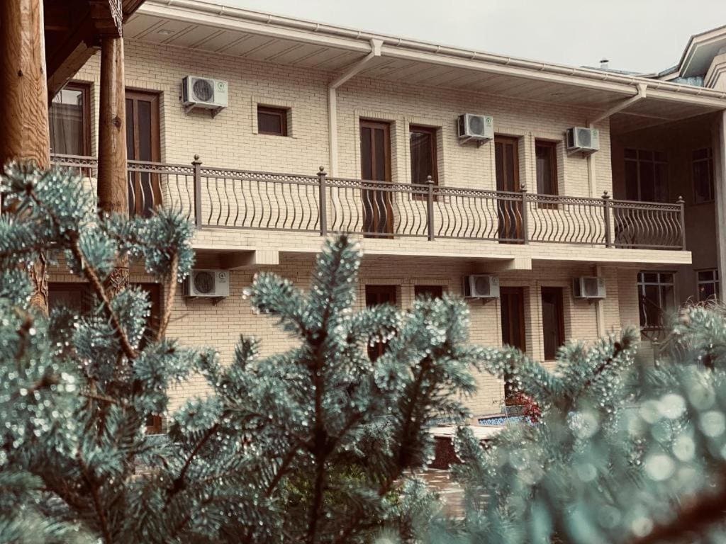 ZARINA SAMARKAND - Main view