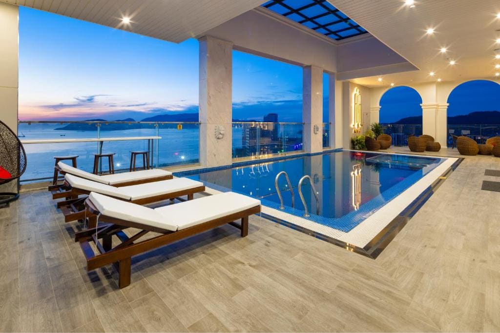 Avari Hotel - View 5