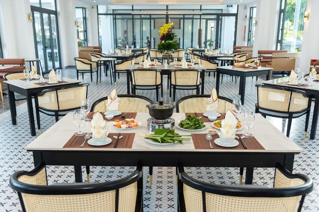 Bamboo Riverside Boutique Hotel — Hauptbild