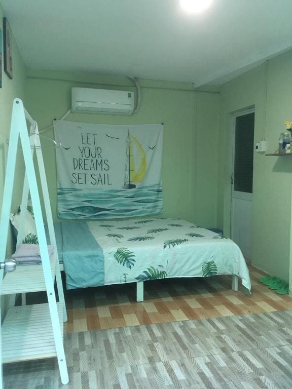 Can Tho Riverside Hostel - View 2
