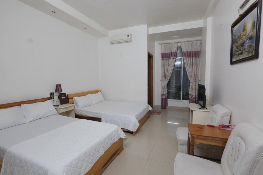 Chim Go Kien Mini Hotel - View 3