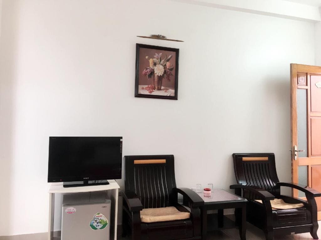 Chim Go Kien Mini Hotel - View 2