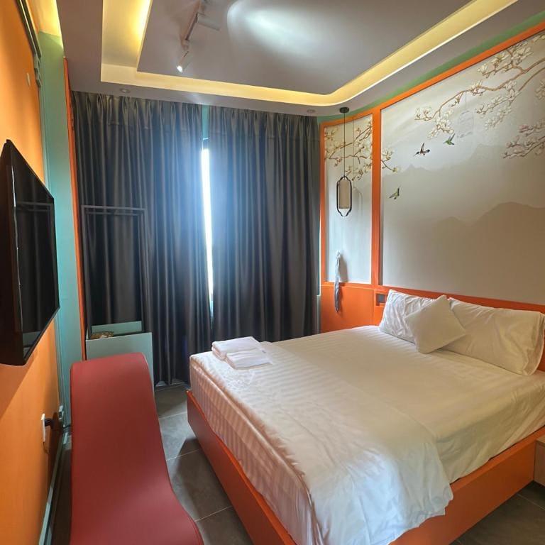 Couple Hotel - Khách Sạn Tình Yêu Hóc Môn - View 3