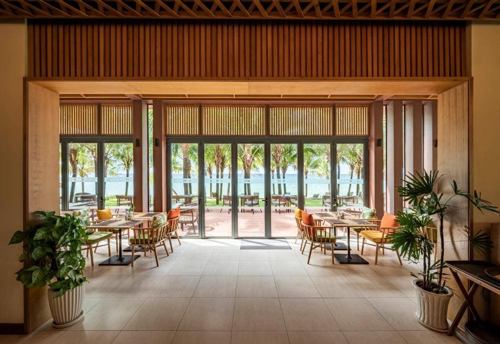 Dusit Princess Moonrise Beach Resort - View 4