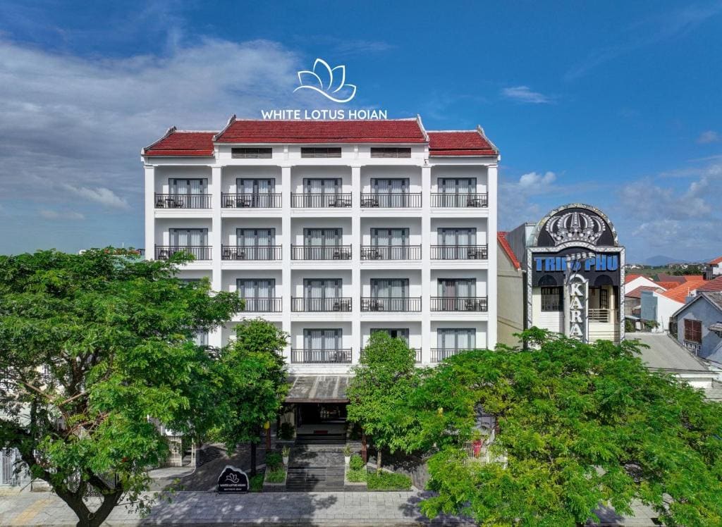 White Lotus Hotel Hoian - View 2