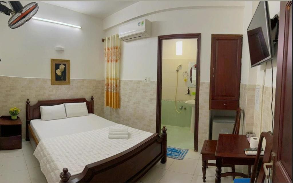 HƯƠNG LAN HOTEL - View 7