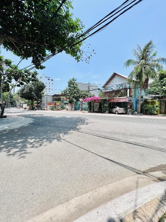 Nhà nghỉ IZUMI Phương Trang - Προβολή 2