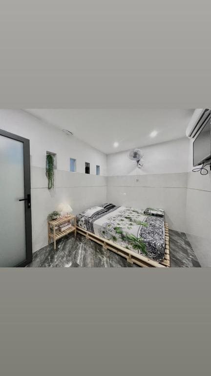 Nhà nghỉ IZUMI Phương Trang - Προβολή 7