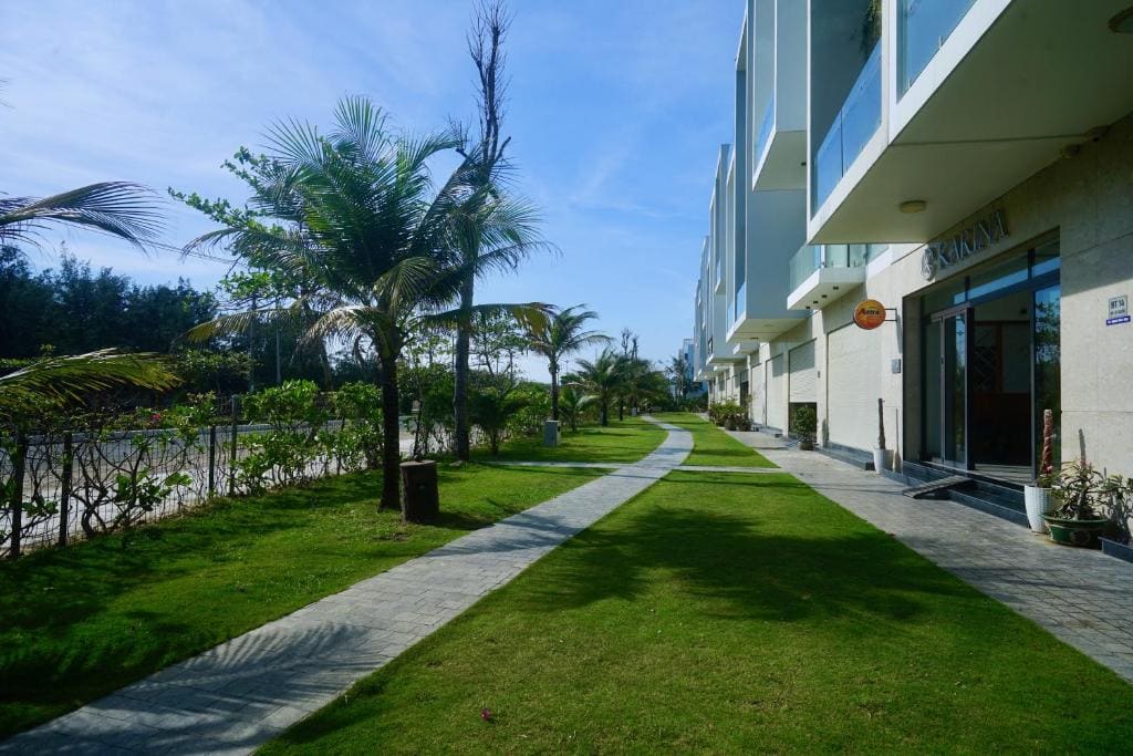 Khách sạn gần biển Karina Phú Yên - Main view