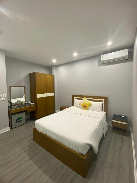 Khách sạn Hướng Dương - View 2