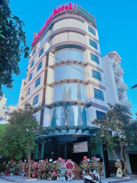 Khách sạn Thiên Đường - Paradise Hotel - Main view