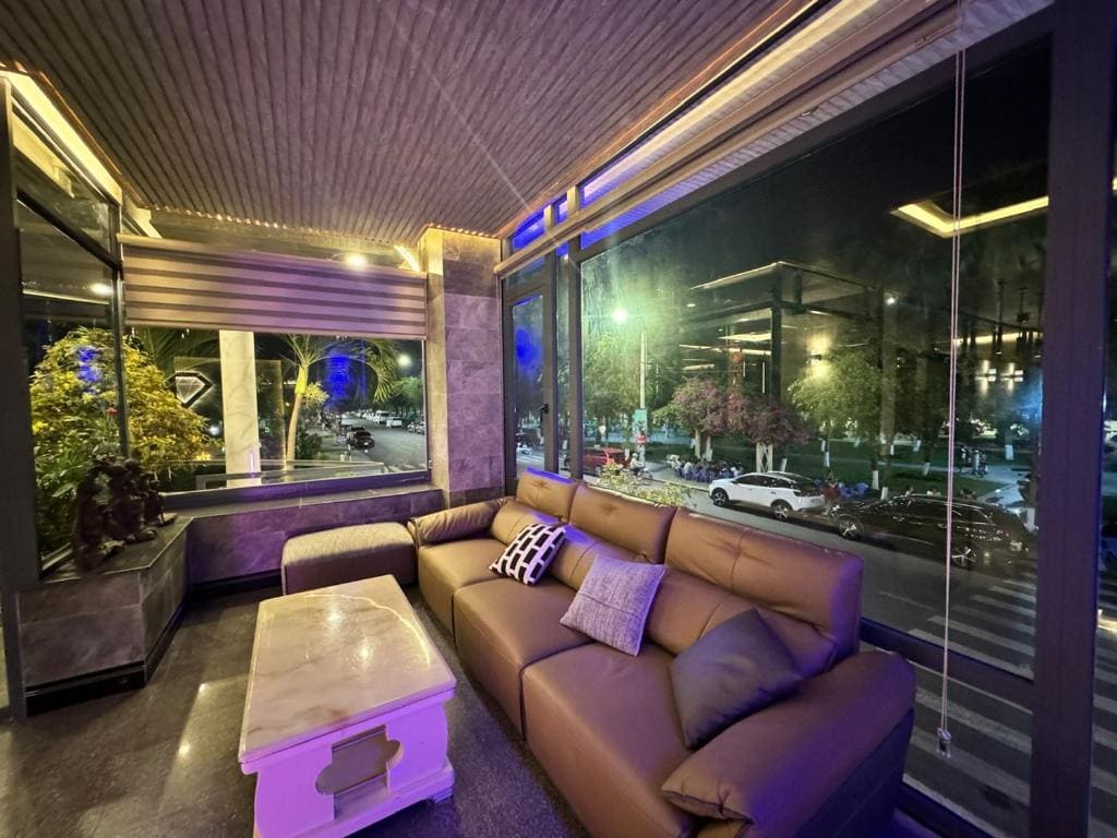 Y Linh Hotel - View 4