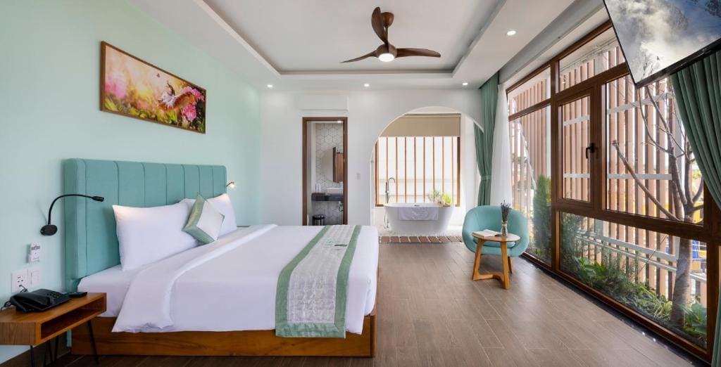 Lasol Boutique Hotel - View 2
