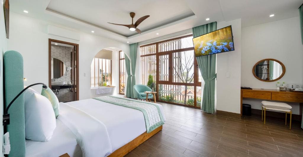 Lasol Boutique Hotel - View 6
