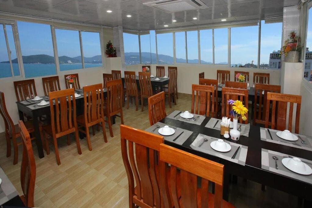 Melyna Hotel Nha Trang Beach - View 3