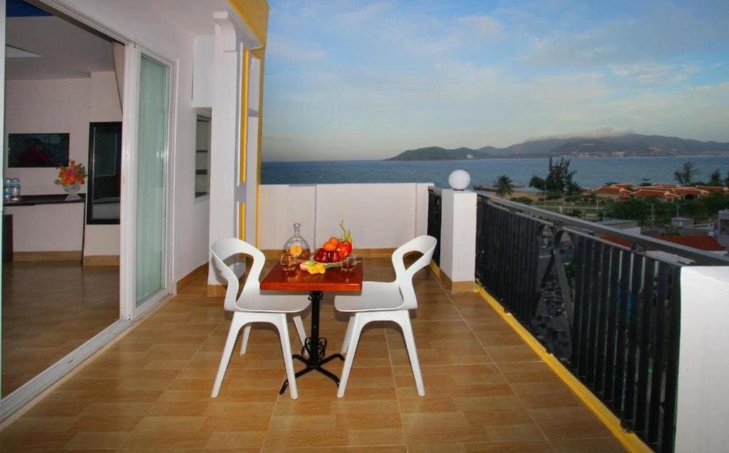 Melyna Hotel Nha Trang Beach - View 4