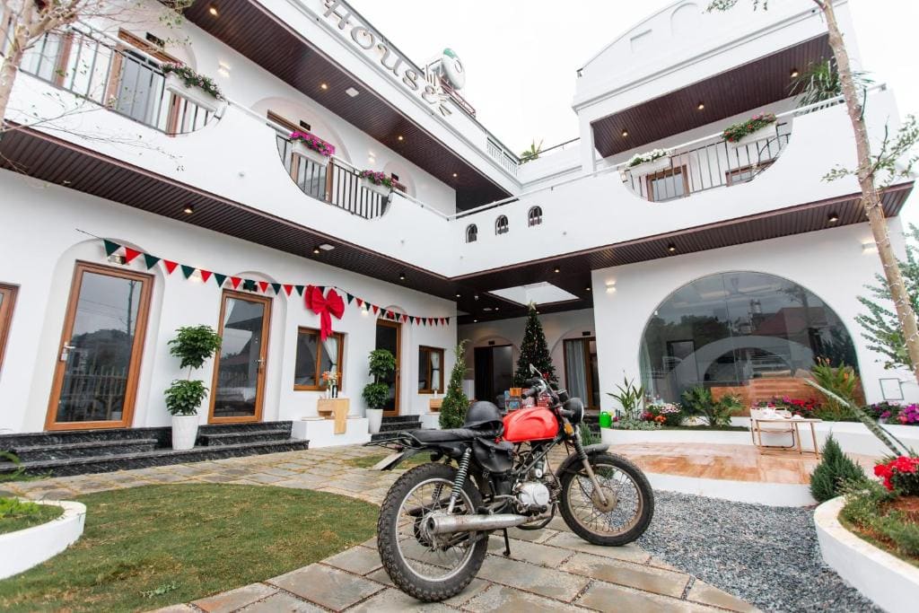 Nắng House MỘC CHÂU - Main view