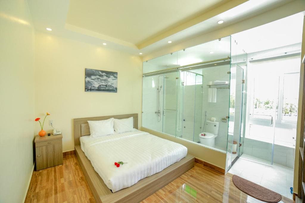 Nhật Nguyên Hotel - View 7