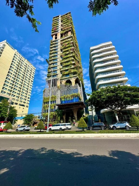 The Signature Hotel Nha Trang - Main view