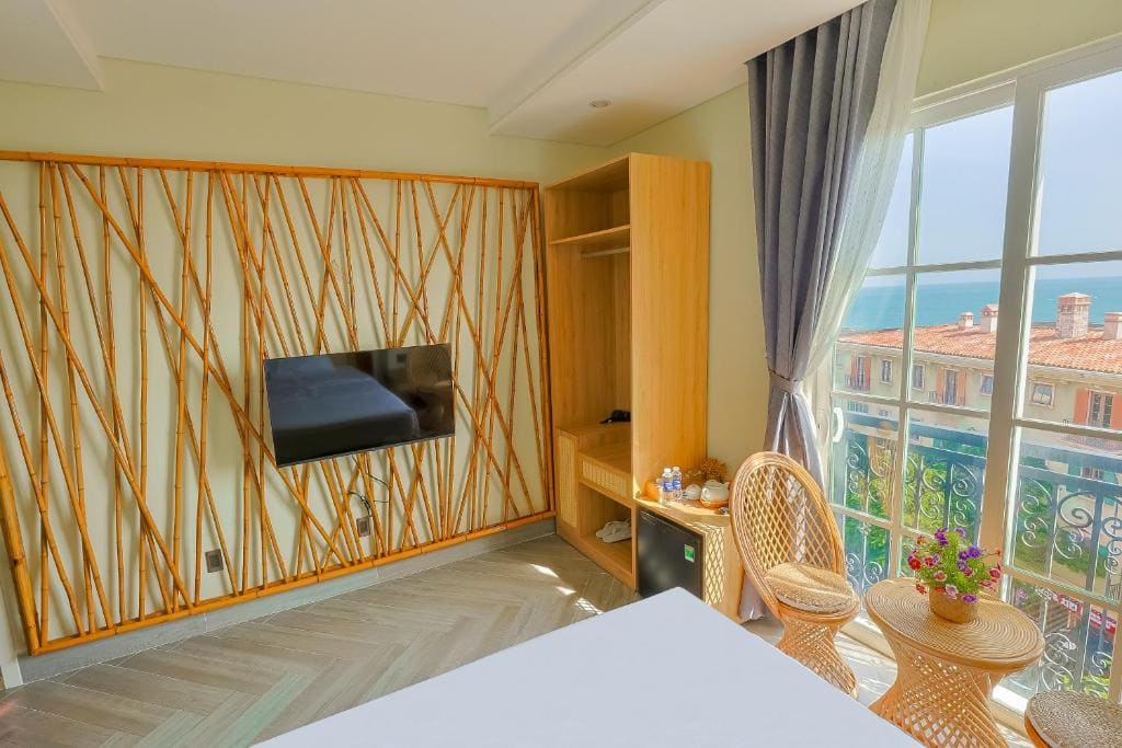 Thành Vinh Hotel - FIREWORKS OCEAN VIEW - FREE BUGGY - View 4