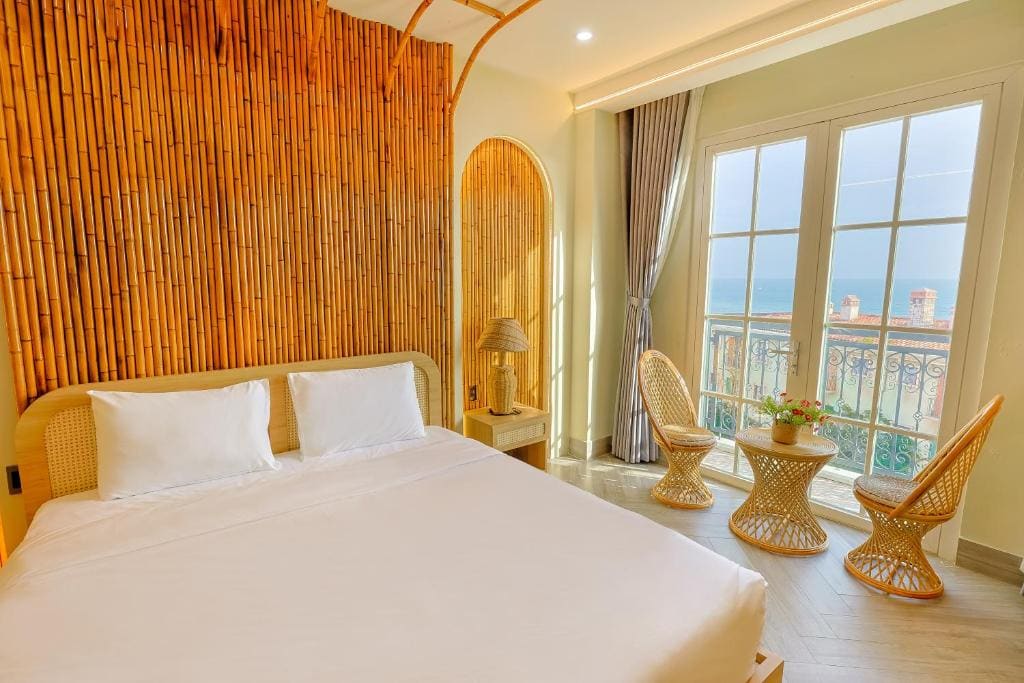 Thành Vinh Hotel - FIREWORKS OCEAN VIEW - FREE BUGGY - View 2