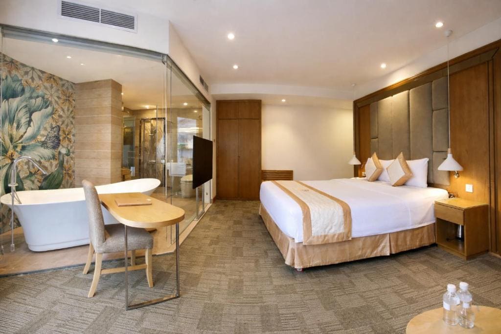 Tuong Vi Corner Hotel - View 6