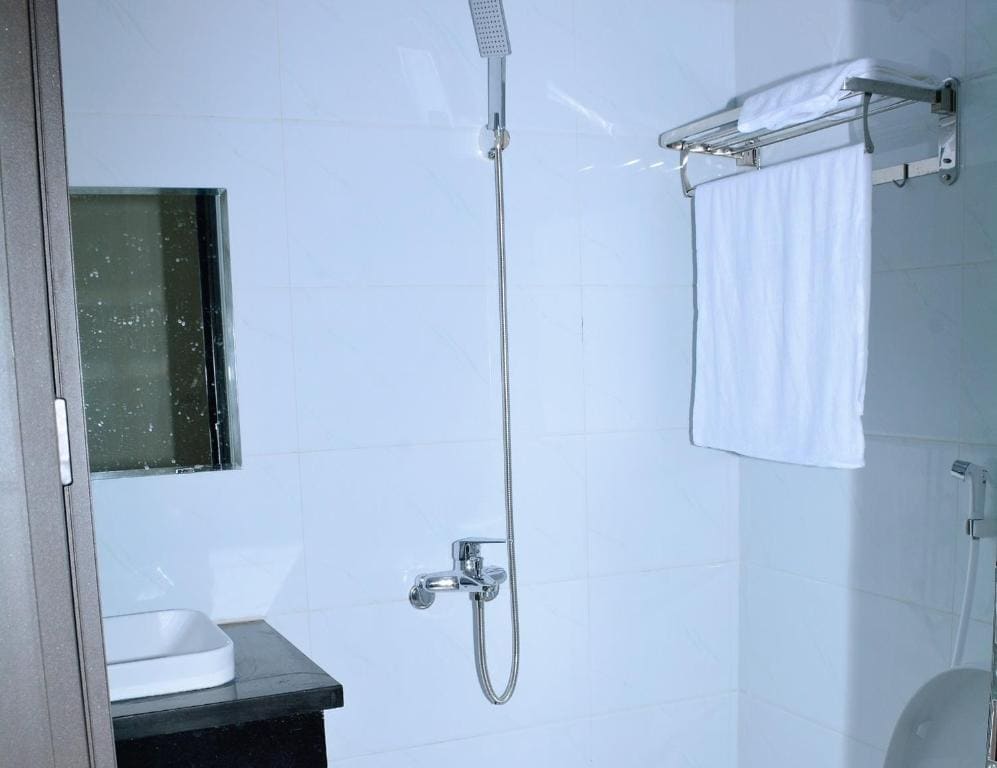 Vinh Airport Hotel - View 4