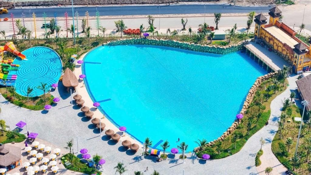 Beautiful Hotel Vinhomes Grand Park - Long Bình - View 4