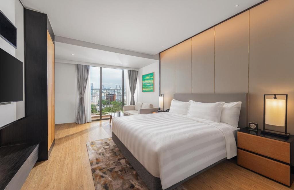 Wyndham Soleil Danang - Free Schedule Airport Shuttle - View 2