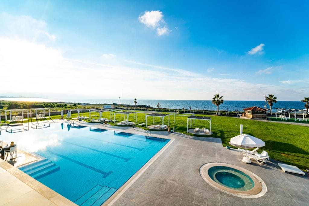 Aphrodite Beachfront Resort Official - View 4